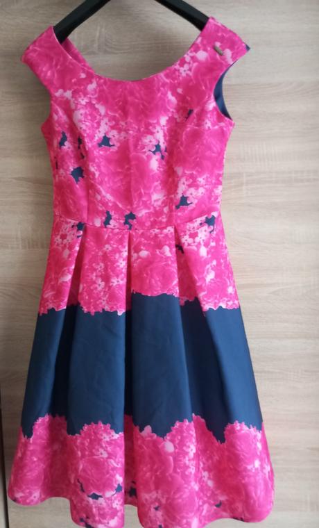 Krátke spoločenské šaty m, m