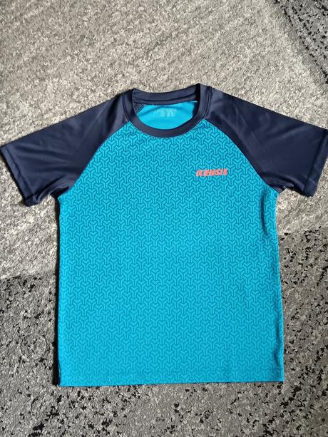 Funkčné tričko, 146