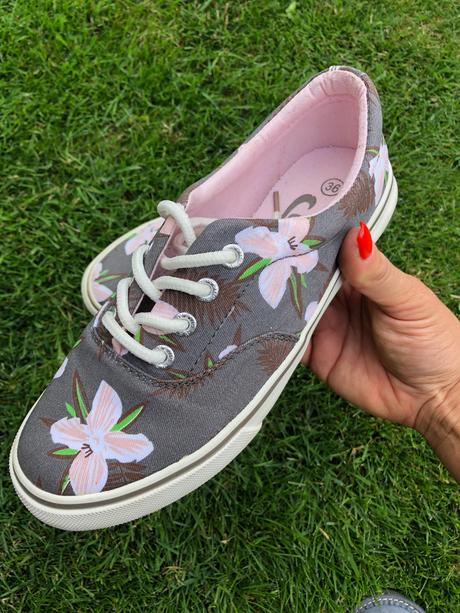 Kvetované tenisky zn. venice obuté 1 raz, deichmann,36