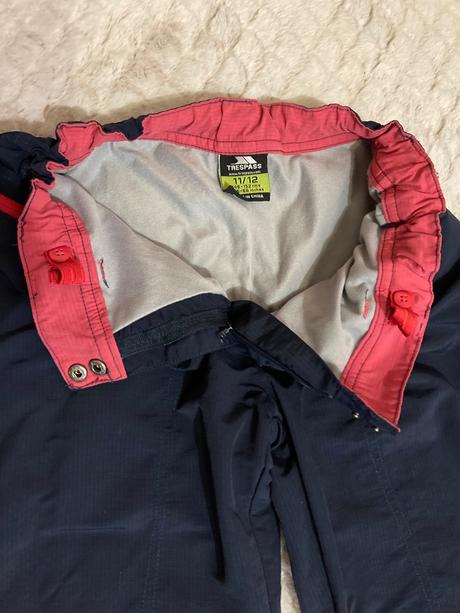 Športové nohavice, 152