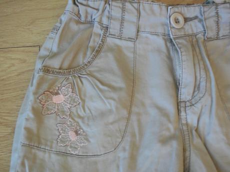 Trojštvrťové nohavice, 140