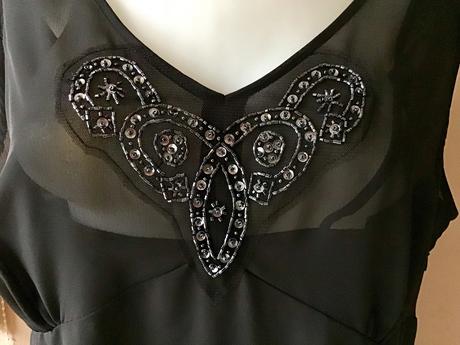 Krasne saty s koralkami /94, marks & spencer,46