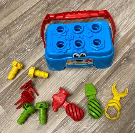 Pracovný stolík/detské náradie, 