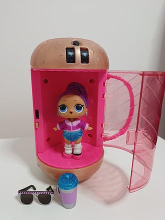 Lol under wraps - bling queen,