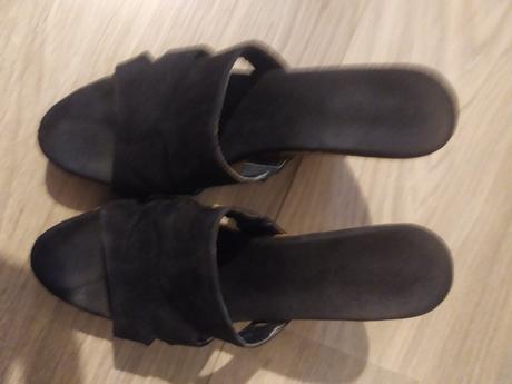 Sandále na opätku, 39