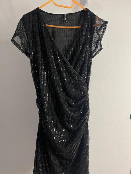 Šaty čierne, m