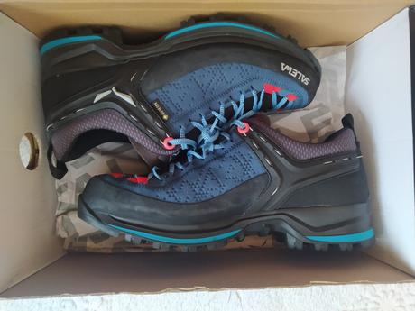 Trekove topánky, salewa,38