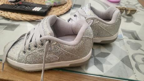 Dievcenske hellys, heelys,31