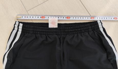 Predám 3/4 adidas kraťasy, adidas,l