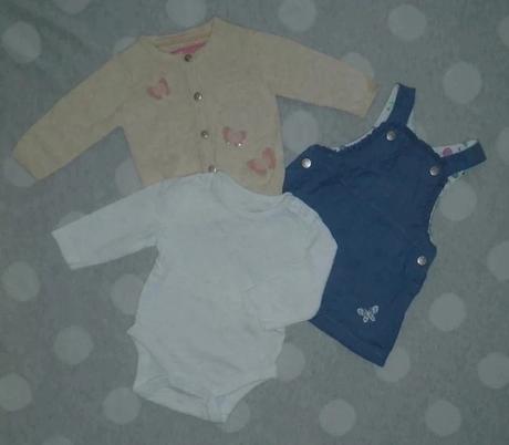 Balík oblečenia na 0 až 3 mesiace, 50–62