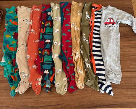 Pyzamka next 6-9 mes, next