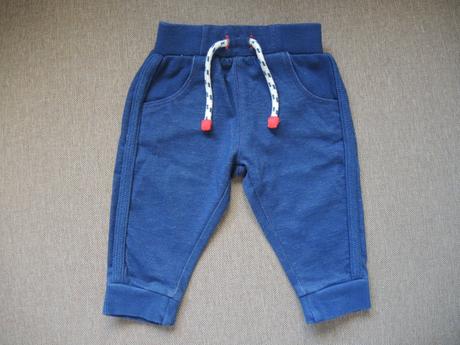 Tepláky, miniclub,68