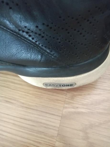 Kožené tenisky zn ecco a reebok veľ.38 super stav, ecco,38