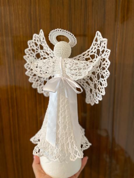 Hačkovaný anjel - 35x28cm,