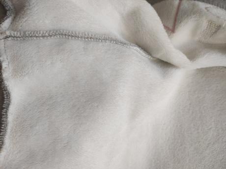 Predám zateplenú mikinu, 134