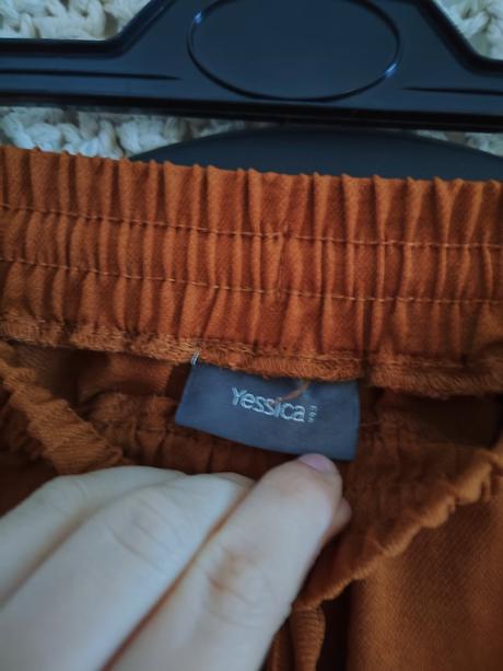 Hnedá midi sukňa s vreckami c&a, c&a,m