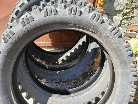 Moto pneumatiky terénne - predné aj zadné,