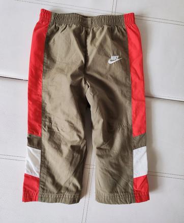 Šušťakové nohavice nike, 86