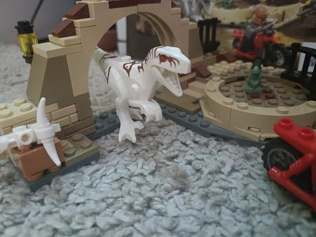 Lego jurassic world, 