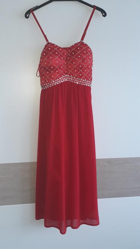 Spoločenské saty, l