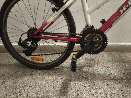 Dievčenský bicykel, 24