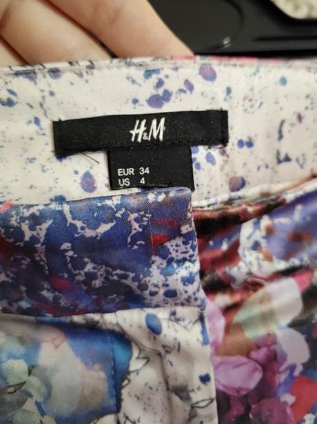 Kvietkované nohavice h&m, h&m,xs
