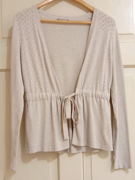 Béžový svetrík so stuhou, orsay,s