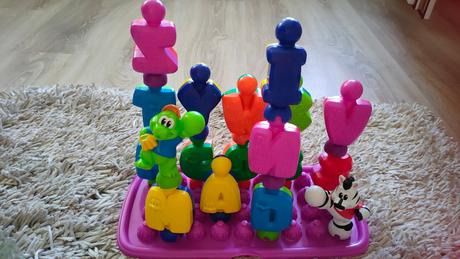 Skladačka písmenká fisher price, 
