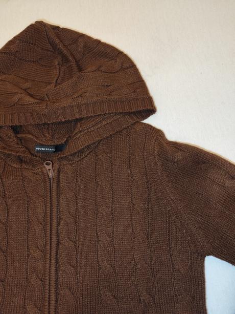 Hnedý sveter s kapucňou, house,xs