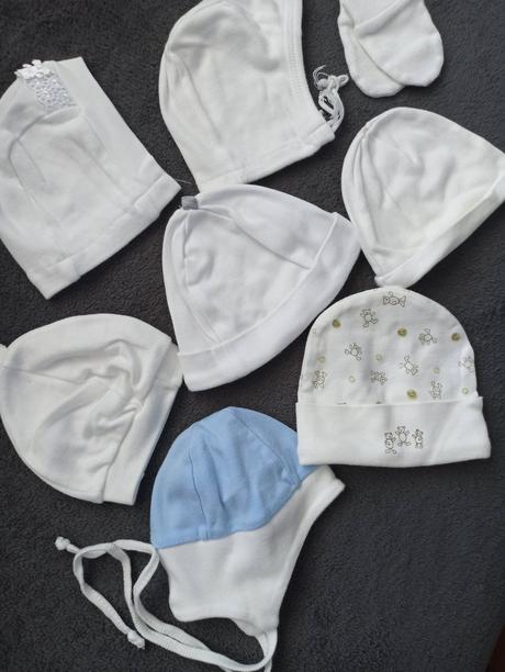 Čiapky a rukavičky, richelieu,56