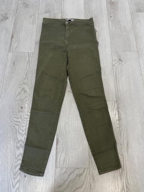 Khaki džínsy, bershka,xs