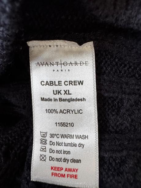 Pánsky sveter avant garde xl s vysackou, xl