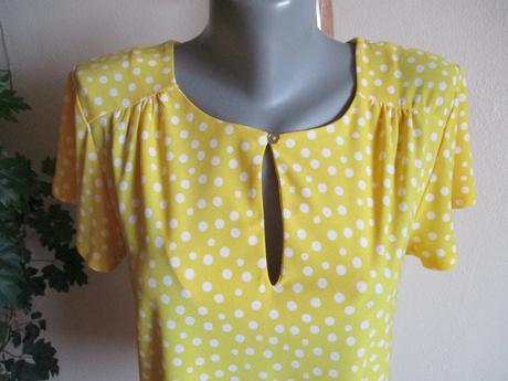 Jasno žlté tričko v štýle blúzky, bonprix,m