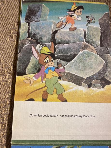 Retro staré leporelo pinocchio walt disney 1990, 