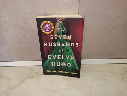 Taylor jenkins reid - the seven husbands of evelyn,