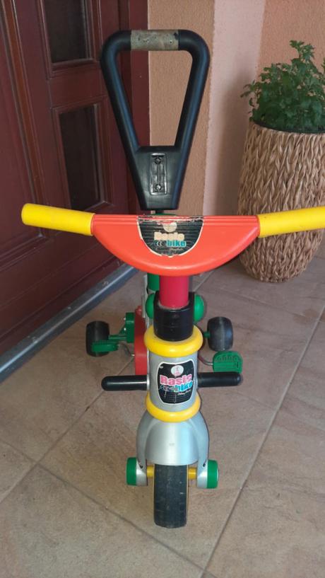 Predám trojkolku  pre dieťa cca 2-4 roky -  s drža, 