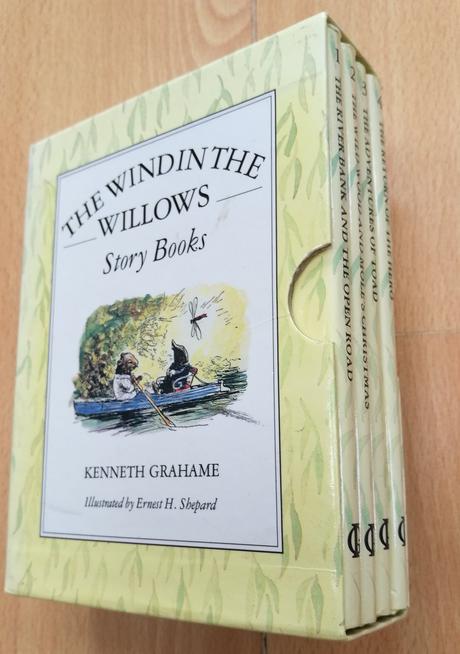 Anglicka sada kniziek v kazete, 