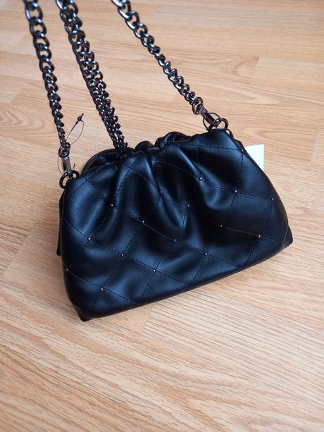 Čierna crossbody kabelka mohito 2, mohito