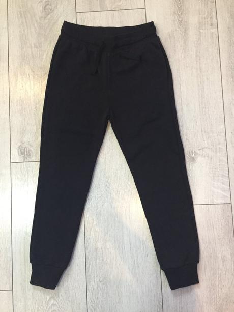 Chlapčenske teplaky 6-7 rokov, h&m,122