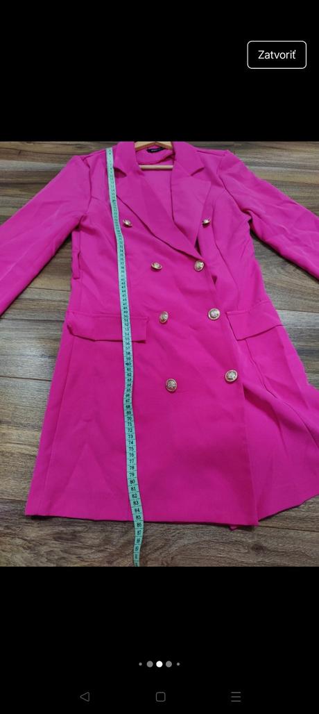 Sako alebo šaty, m