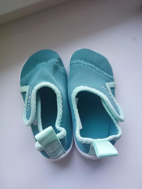 Topánky do vody, 20