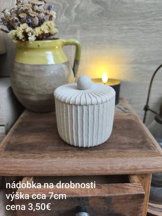 Nádobka na drobnosti,