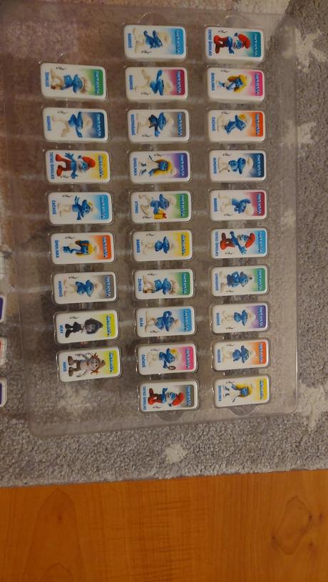 Šmolkovia domino + zberateľský kufrík,