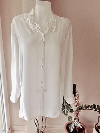 Krasna bluzka s aplikaciou krajky /2e, 42