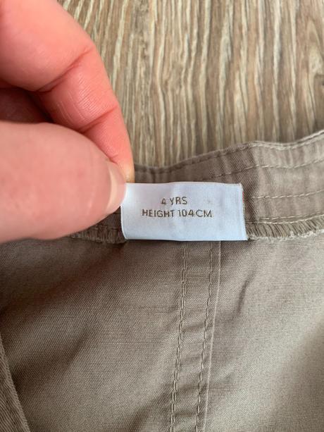 Chutnučká vesta značky next, 1xoblečená, next,104