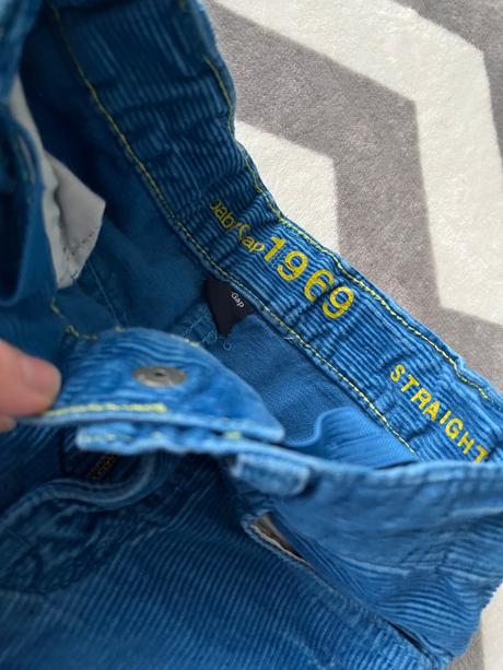 Menčestrové nohavice, gap,98