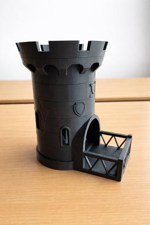 Veža na kocky alebo na guličky, 