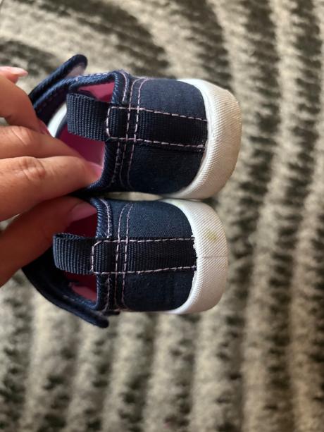 Dievčenske sandaly, 25