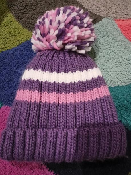 Dievčenska čiapka, 110