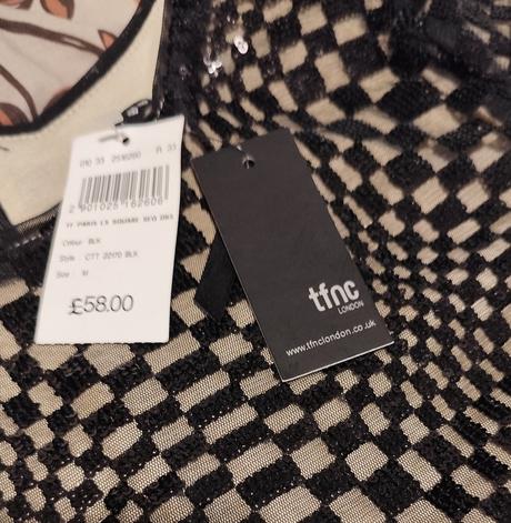 Nenosené koktejlové šaty tfnc london, m